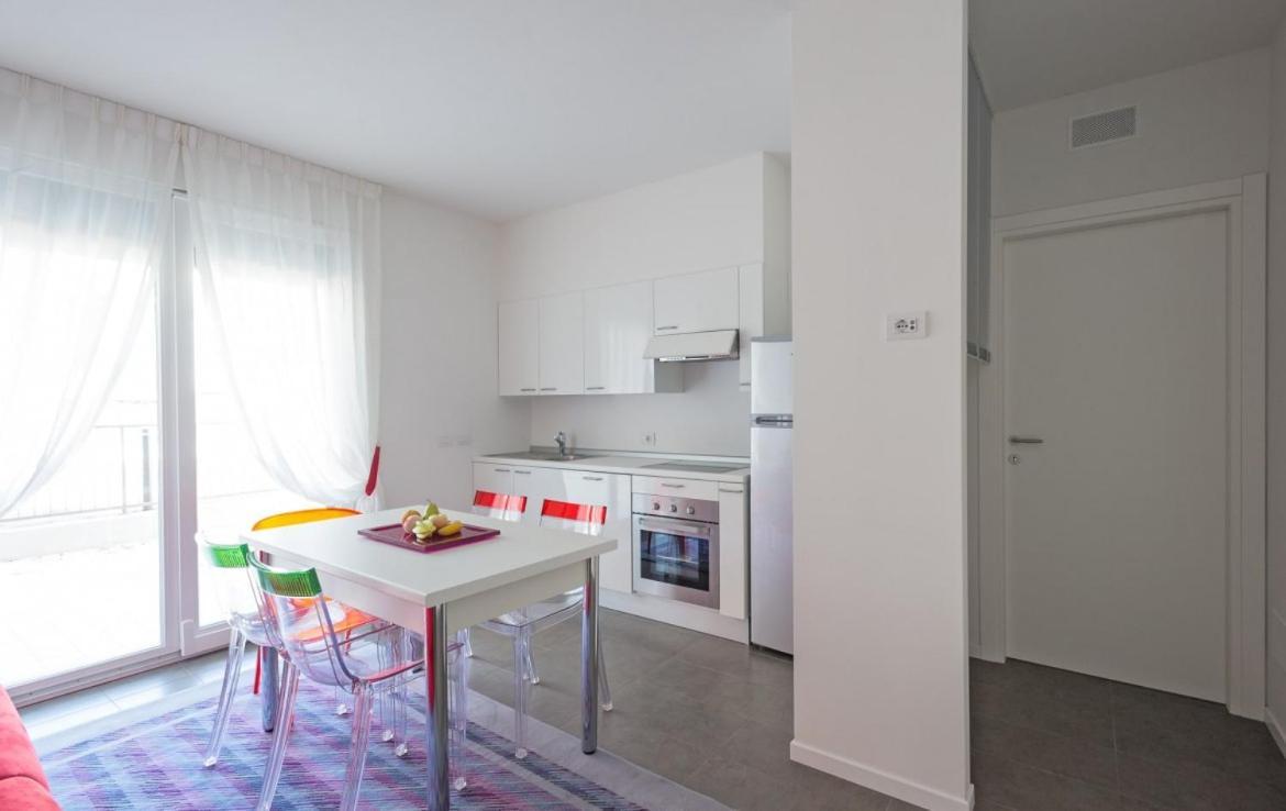 Modern Apartments Lake View With Pool Musso Extérieur photo