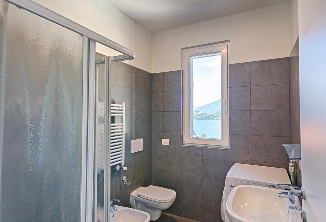 Modern Apartments Lake View With Pool Musso Extérieur photo