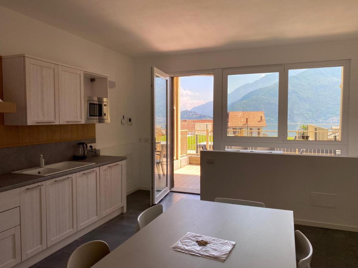 Modern Apartments Lake View With Pool Musso Extérieur photo